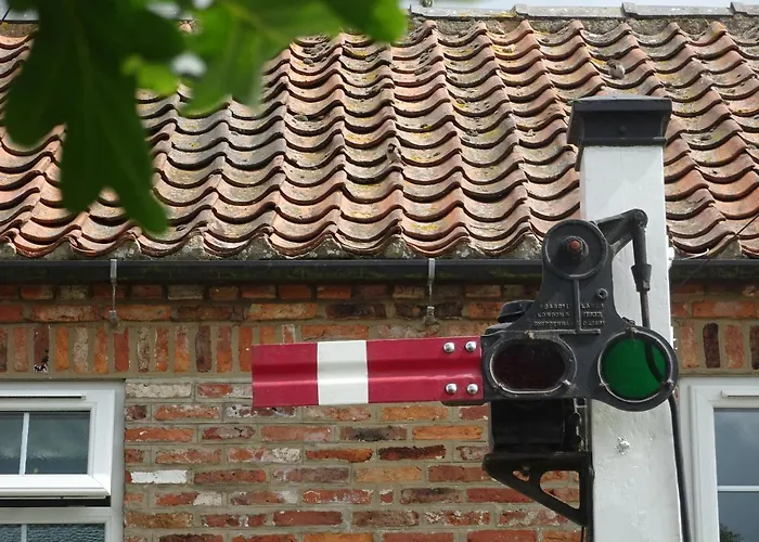 Signal Cottage At The Red House Estate